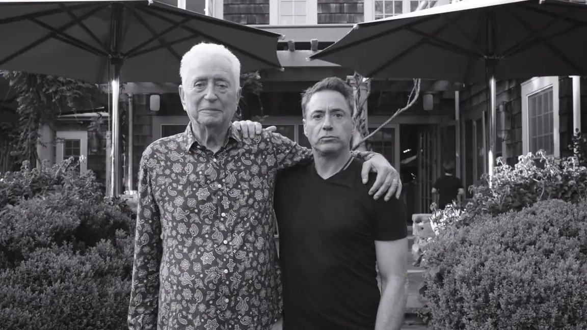 Robert Downey Sr