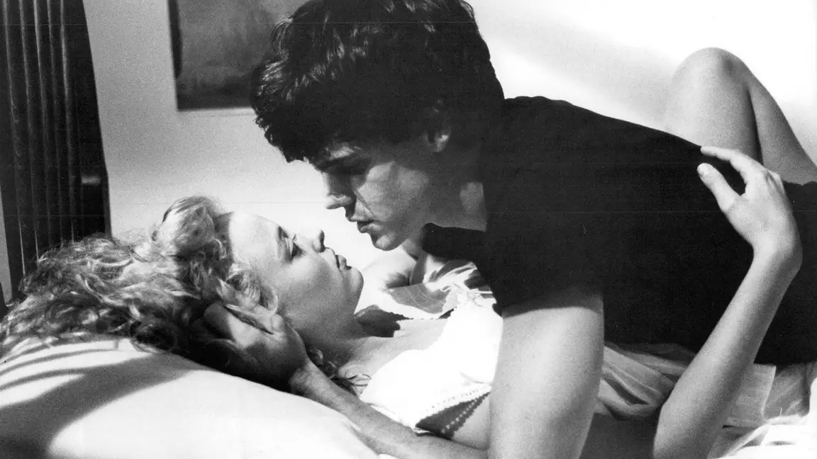 Brincando com Fogo (1986)