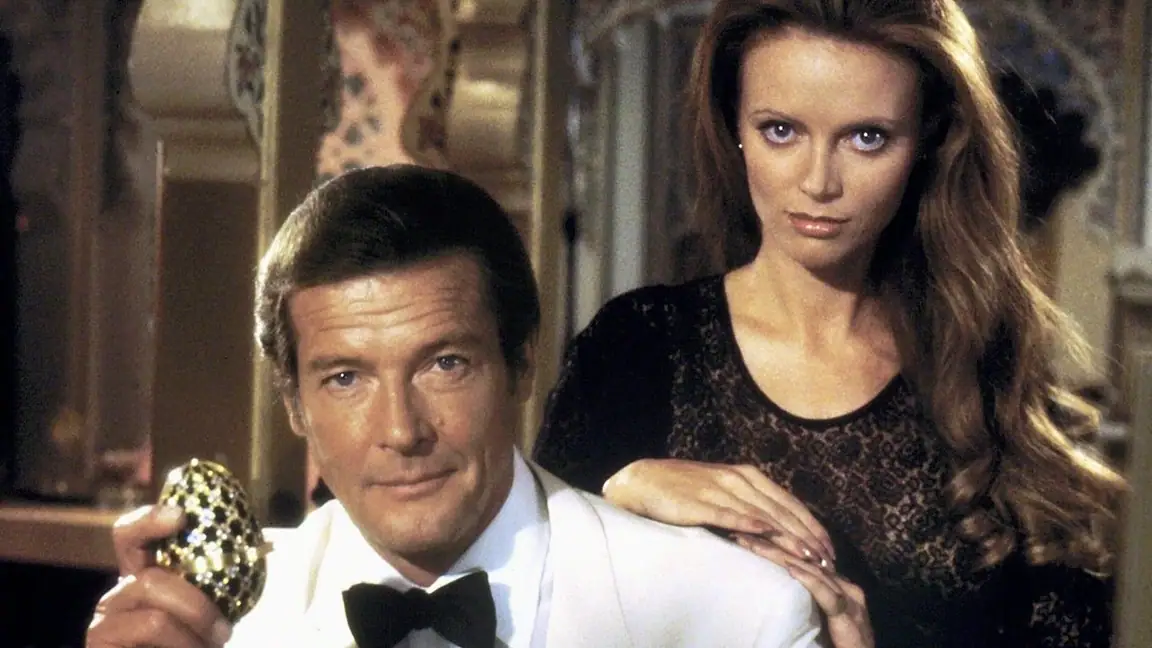 007 Contra Octopussy (1983)