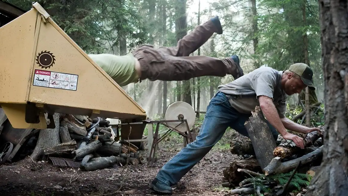Tucker e Dale Contra o Mal (2010) LEG