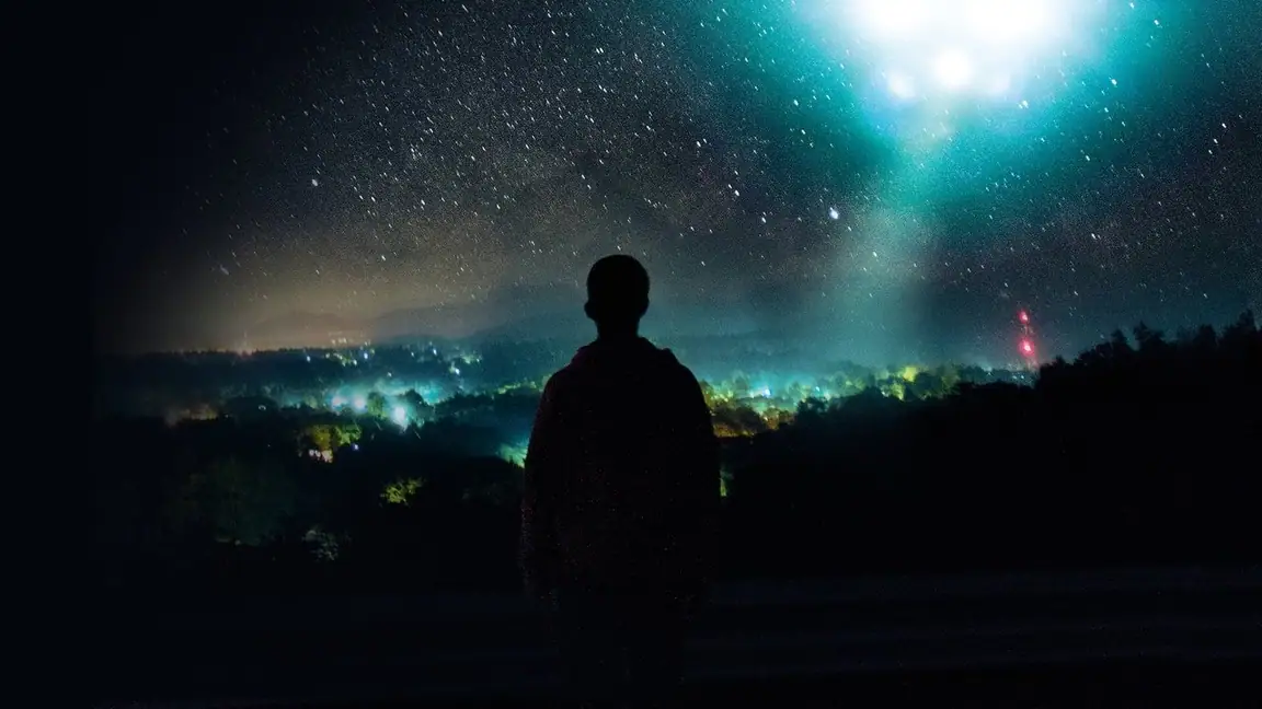 Cena da série UFO