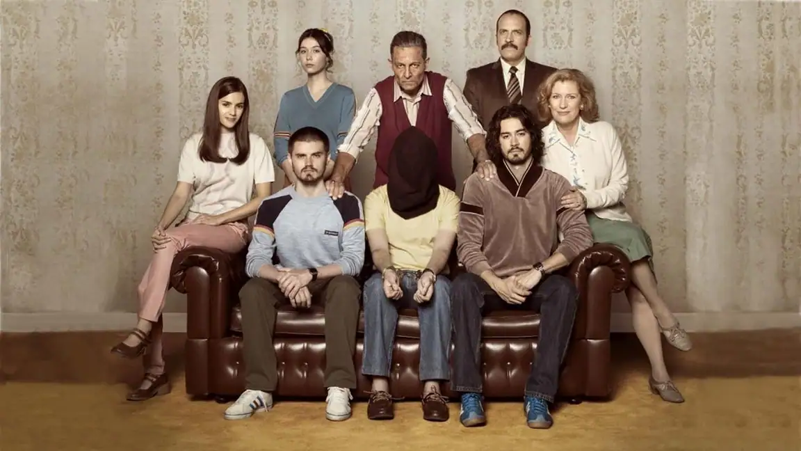Cena da série O Segredo da Família Greco