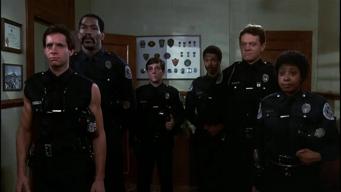 Loucademia de Polícia 2: A Primeira Missão (1985)