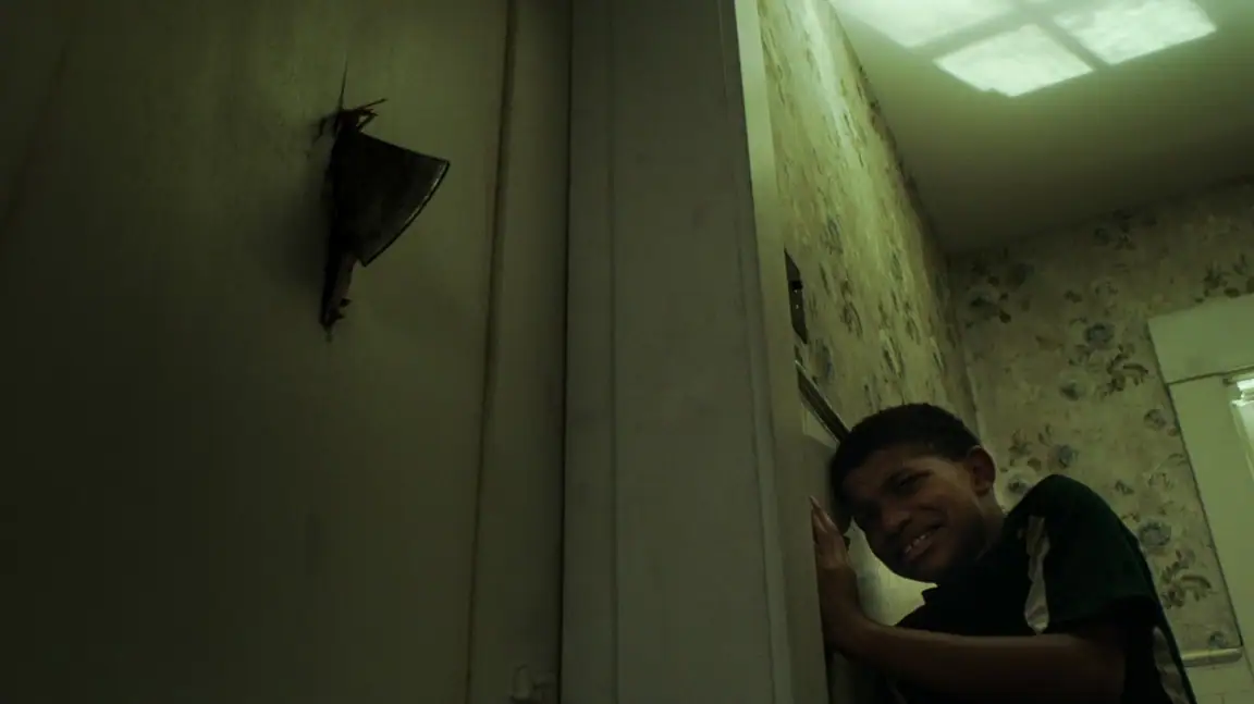 O Menino Atrás da Porta (2020)