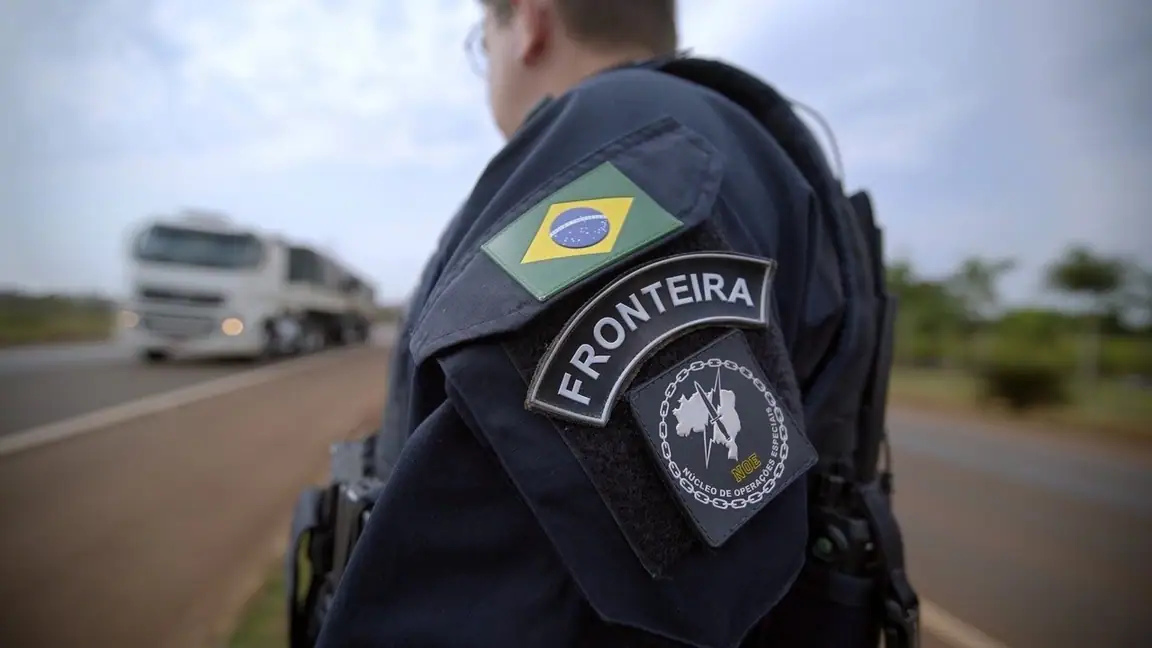 Cena da série Operação Fronteira: América do Sul