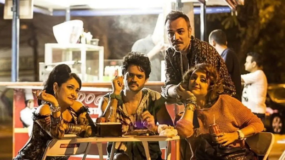 Como é Cruel Viver Assim (2018)