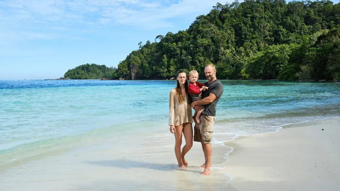 Ed Stafford: Desafio em Família (2019)