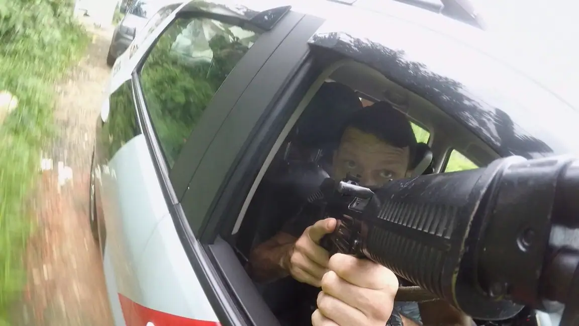 Cena da série Operacao Policial