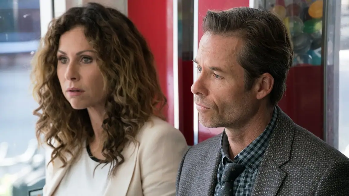 Spinning Man: Em Busca da Verdade (2018)