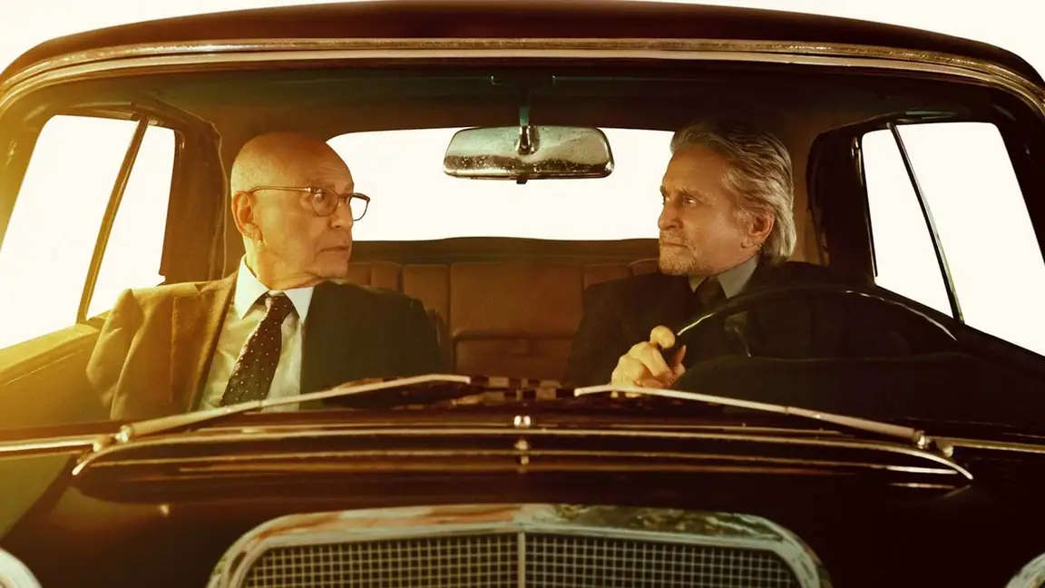 Cena da série O Método Kominsky