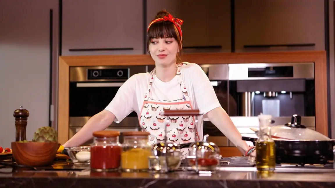 Cena da série Dolunay