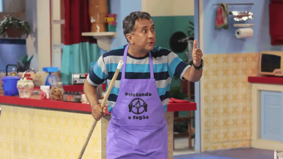 Cena da série O Dono do Lar