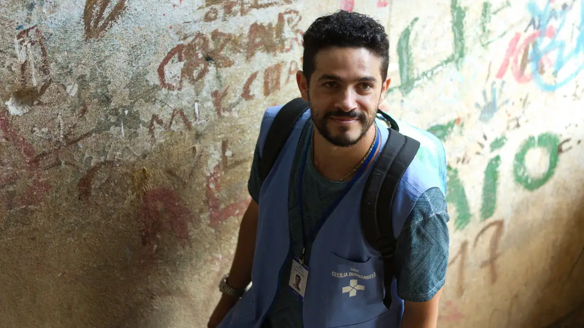 Cena da série Unidade Básica