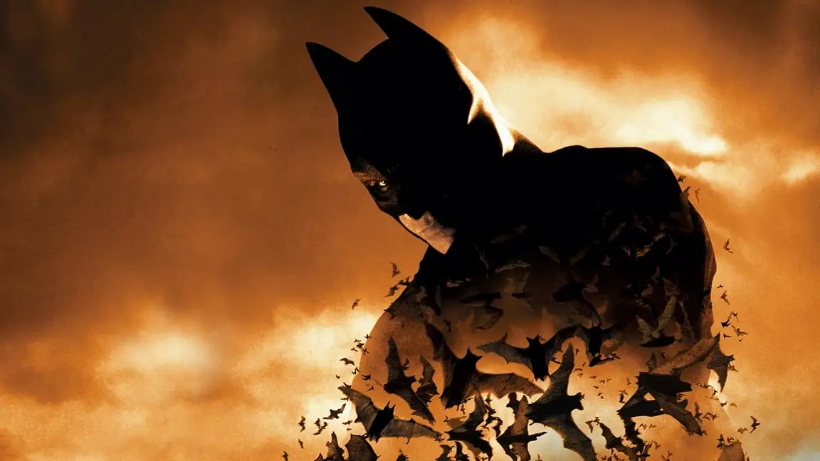 Batman Begins (2005) Leg