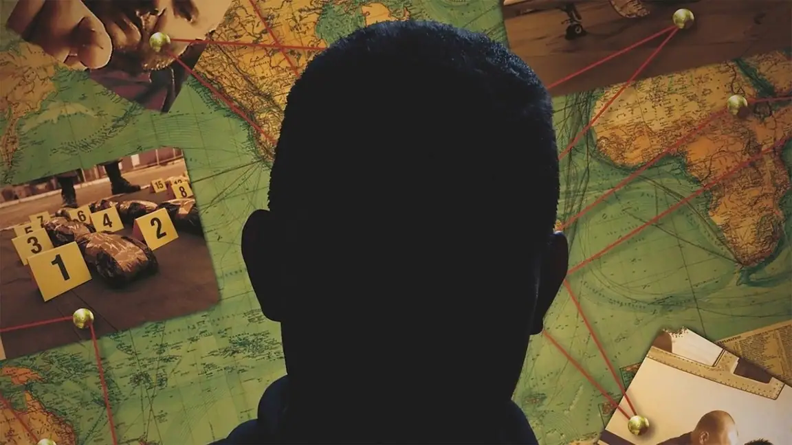 Cena da série Traficantes Invisiveis