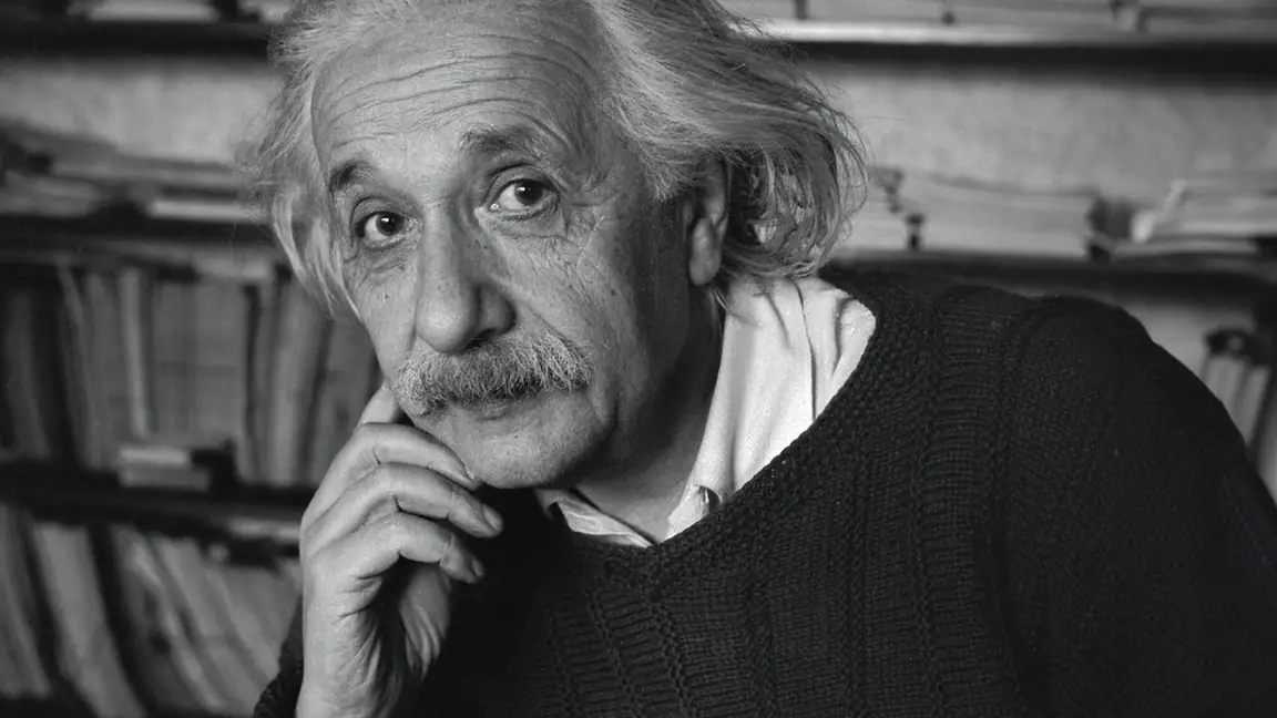 Einstein e a Bomba (2024)