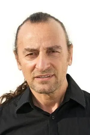 Piotr Baumann