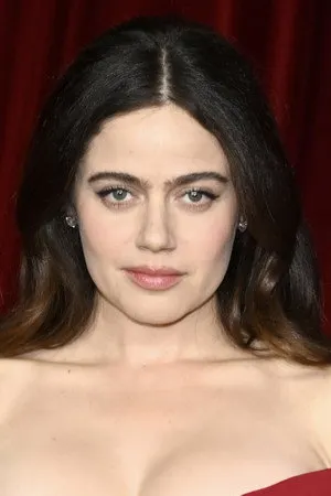 Molly Gordon