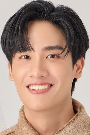 Tay Tawan Vihokratana