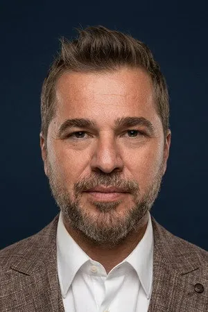 Engin Altan Düzyatan