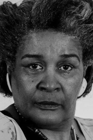 Zora Santos