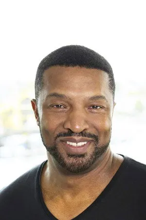 Roger Cross