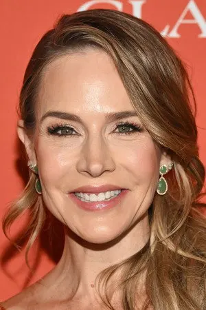 Julie Benz