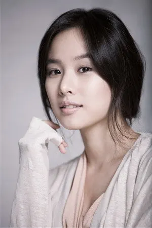 Jo Yoon Hee