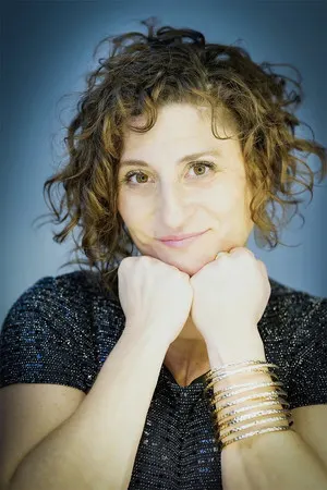 Shoshana Sperling