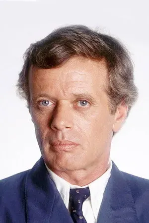 Michael Sarrazin