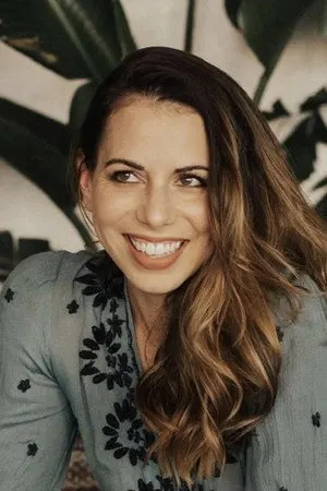 Laura Bailey