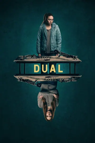 Pôster de Dual (2022)